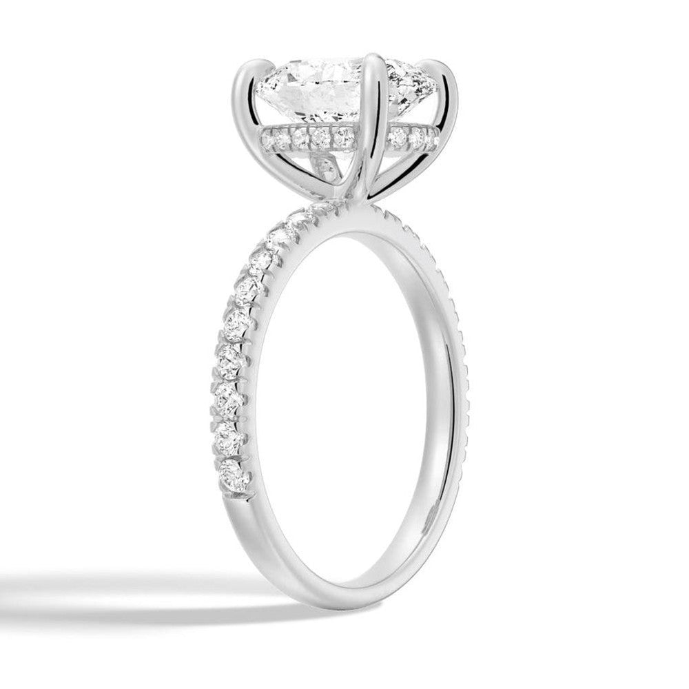 Micropavé Oval Hidden Halo Moissanite Bridal Set