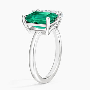 Toi Et Moi Pear and Emerald Gemstone Ring