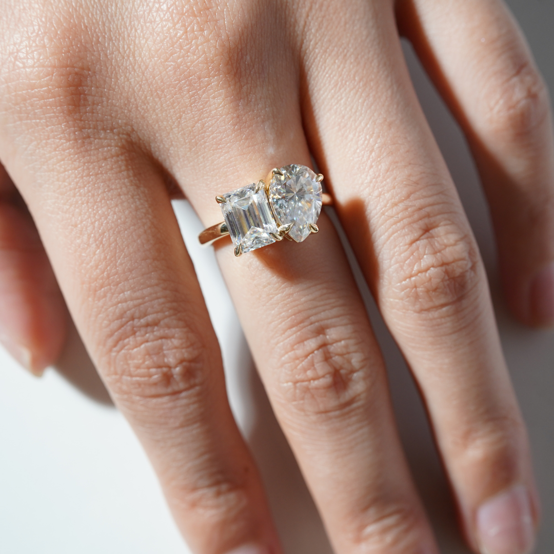 Toi et Moi Emerald Cut & Pear Cut Engagement Ring