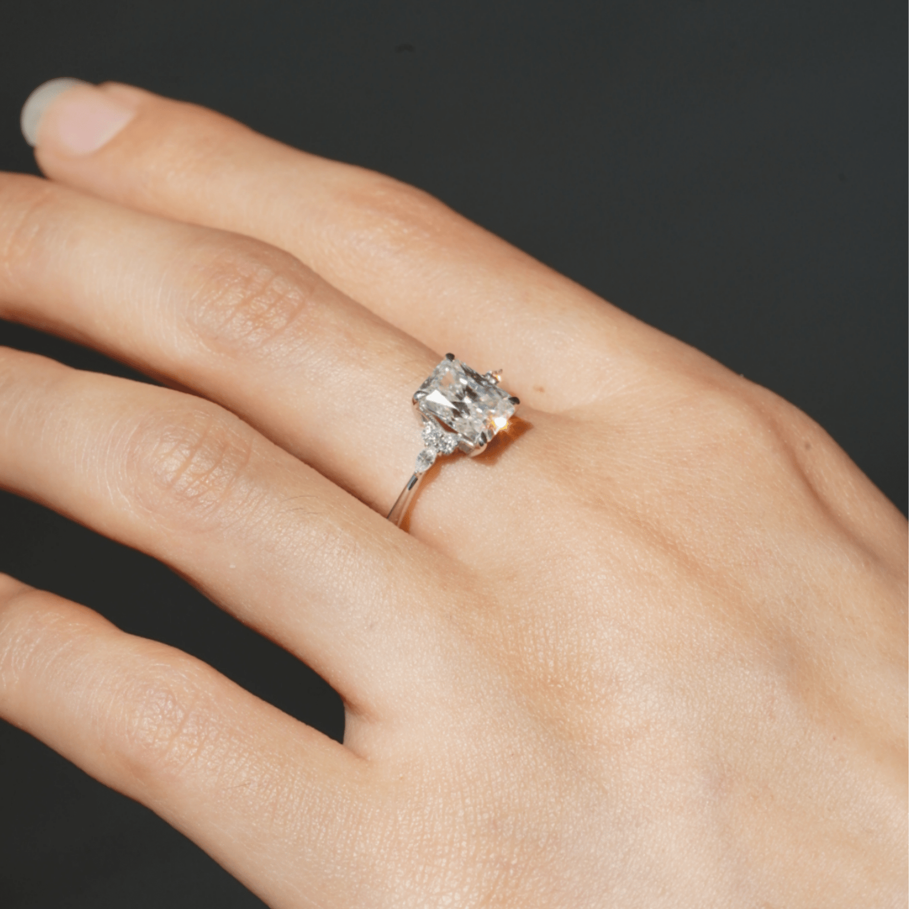 Elegant Emerald Moissanite Engagement Ring with Accent Stones - TAYLOR KOM_925 Sterling Silver
