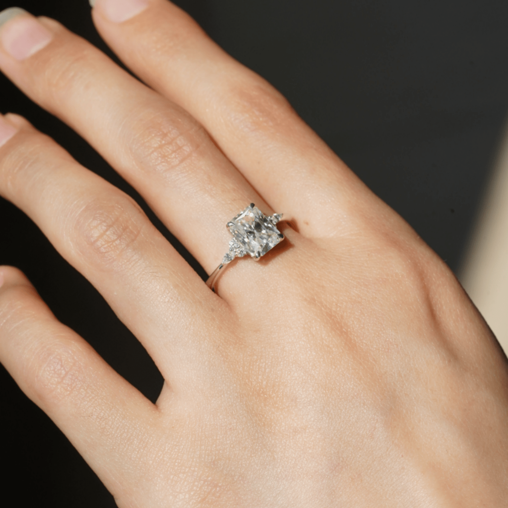 Elegant Emerald Moissanite Engagement Ring with Accent Stones - TAYLOR KOM_925 Sterling Silver